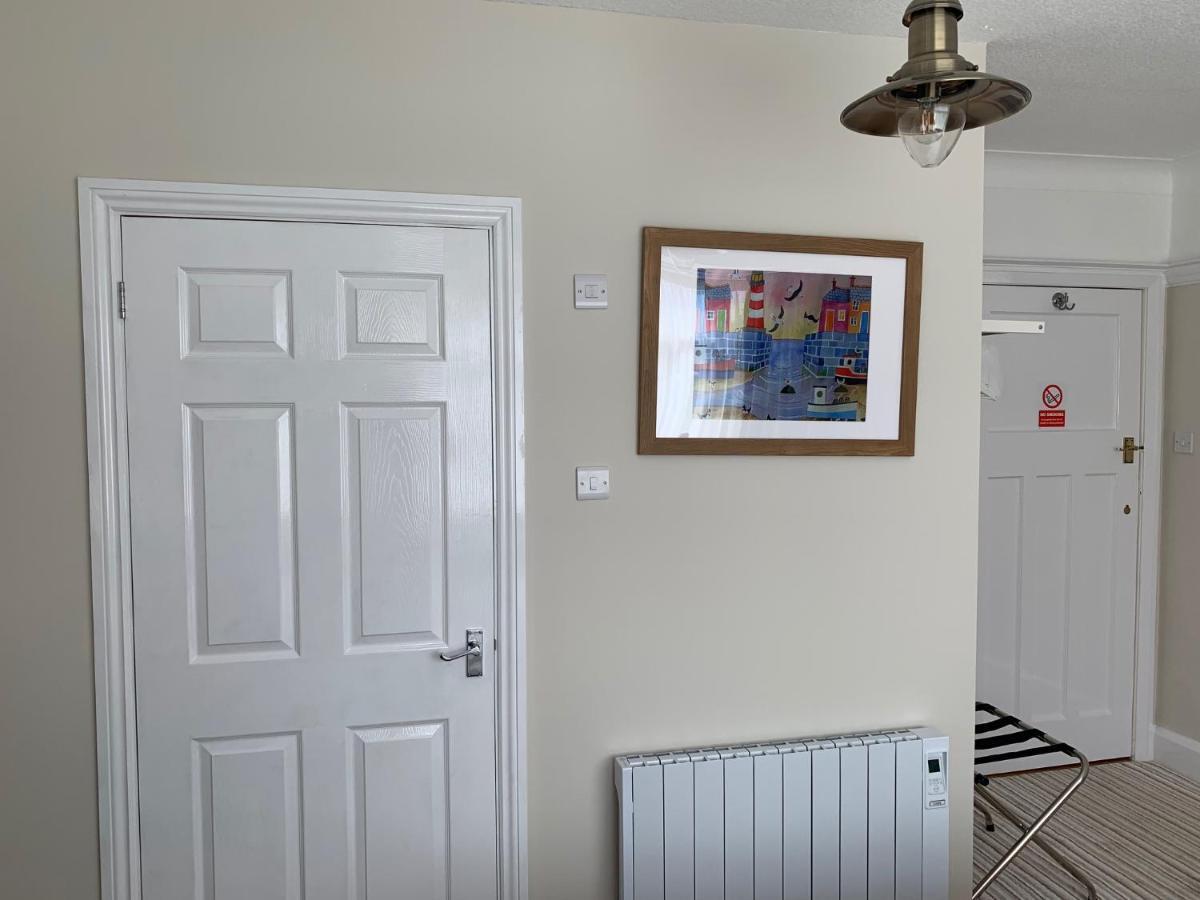 Holly Trees Bed & Breakfast Seahouses Exterior photo