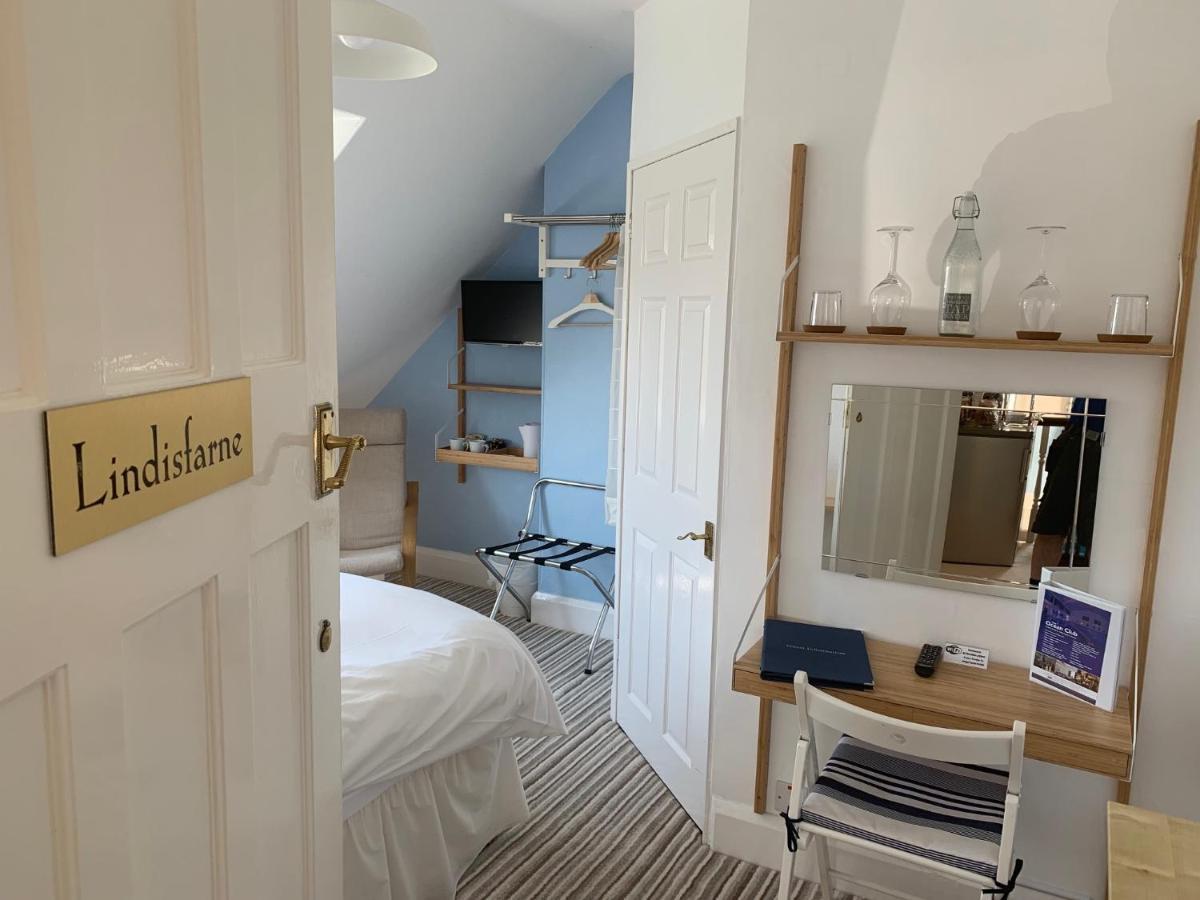 Holly Trees Bed & Breakfast Seahouses Exterior photo